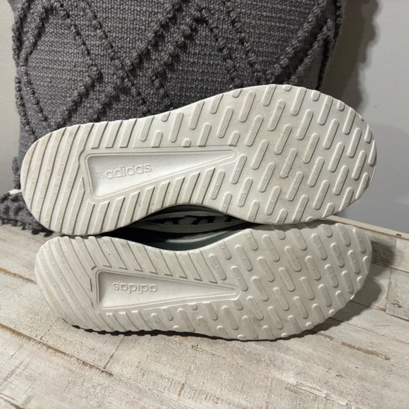 Adidas Lite Racer Performance Shoes-Size 10.5 - Picture 7 of 7